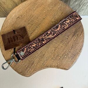 Leather Key Holder Tooled Leather Western Keychain NEW FAST SHIP